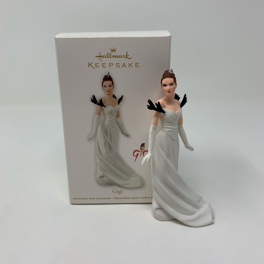 Hallmark Keepsake Gigi Ornament 2012
